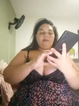 Snapshot of Katherine25 chatting on January 11, 2026, 11:33 pm Katherine25 online show from January 11, 2026, 11:33 pm