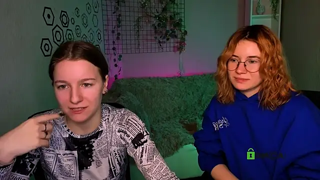 Snapshot of benny_duglas chatting on January 7, 2026, 10:09 am benny duglas online show from January 7, 2026, 10:09 am