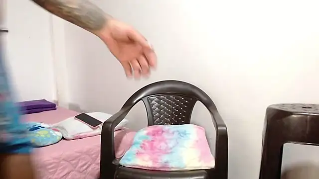  aslhey naughty online show from November 25, 2025, 4:40 pm