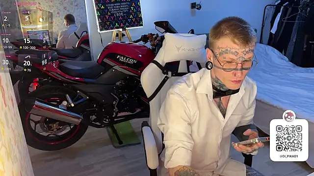 c10h15on1 online show from February 26, 2026, 2:33 am