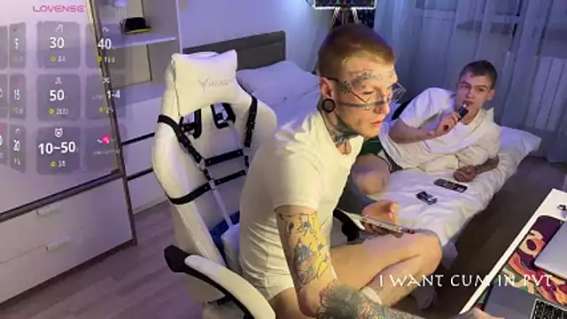 c10h15on1 online show from February 21, 2026, 4:03 am