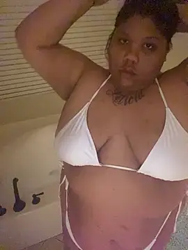 Snapshot of BlaxicanaMami chatting on March 2, 2026, 10:00 am BlaxicanaMami online show from March 2, 2026, 10:00 am