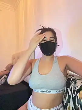 al anoud online show from November 5, 2025, 6:55 pm