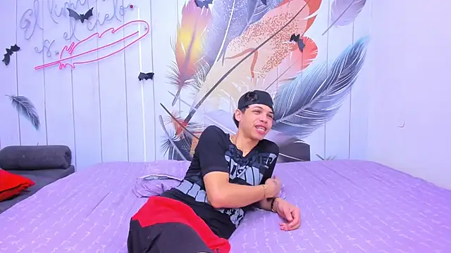 Mycandyfor You online show from November 21, 2025, 6:51 pm