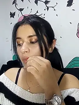 Snapshot of ValerieLove_ chatting on September 20, 2025, 7:41 pm ValerieLove online show from September 20, 2025, 7:41 pm