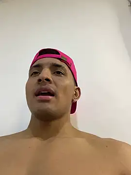 Snapshot of Smith_Fitness chatting on May 7, 2026, 2:53 pm Smith Fitness online show from May 7, 2026, 2:53 pm