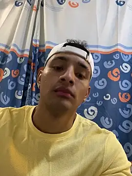 Snapshot of Smith_Fitness chatting on March 28, 2026, 2:51 pm Smith Fitness online show from March 28, 2026, 2:51 pm
