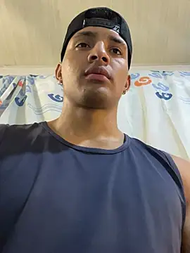 Snapshot of Smith_Fitness chatting on March 27, 2026, 2:51 pm Smith Fitness online show from March 27, 2026, 2:51 pm