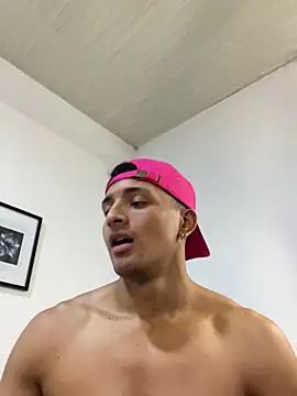 Snapshot of Smith_Fitness chatting on April 30, 2026, 3:52 pm Smith Fitness online show from April 30, 2026, 3:52 pm