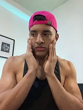 Snapshot of Smith_Fitness chatting on May 16, 2026, 12:48 pm Smith Fitness online show from May 16, 2026, 12:48 pm