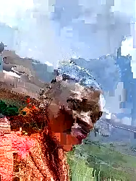 BeautyQueenX22 online show from December 15, 2025, 10:32 am