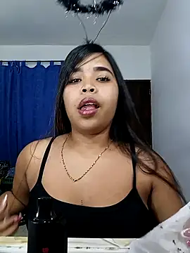 Snapshot of MadissonRizz chatting on November 1, 2025, 12:39 am MadissonRizz online show from November 1, 2025, 12:39 am