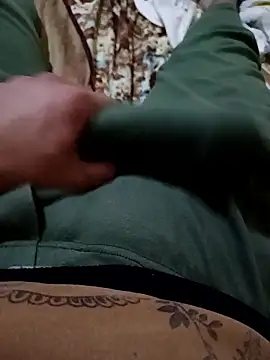 Snapshot of anis3g4 chatting on November 19, 2025, 9:48 pm anis3g4 online show from November 19, 2025, 9:48 pm