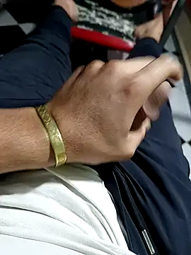 Snapshot of anis3g4 chatting on October 12, 2025, 7:26 pm anis3g4 online show from October 12, 2025, 7:26 pm