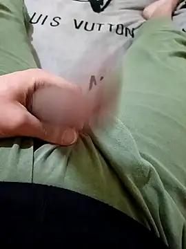 Snapshot of anis3g4 chatting on February 14, 2026, 7:36 pm anis3g4 online show from February 14, 2026, 7:36 pm