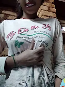 Yatiksha Beby online show from December 14, 2025, 8:25 pm