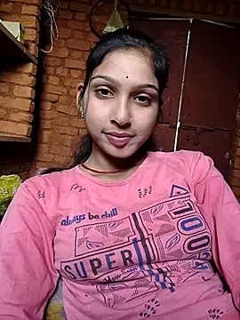 Snapshot of Yatiksha_Beby chatting on December 2, 2025, 9:44 am Yatiksha Beby online show from December 2, 2025, 9:44 am