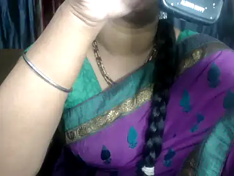 DearKimmi online show from February 6, 2025, 8:45 pm