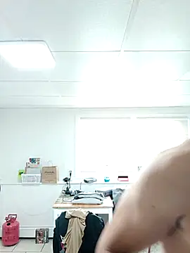 tripping385 online show from September 27, 2025, 8:48 pm