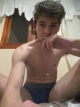 Snapshot of submisso321 chatting on October 30, 2025, 8:39 pm submisso321 online show from October 30, 2025, 8:39 pm