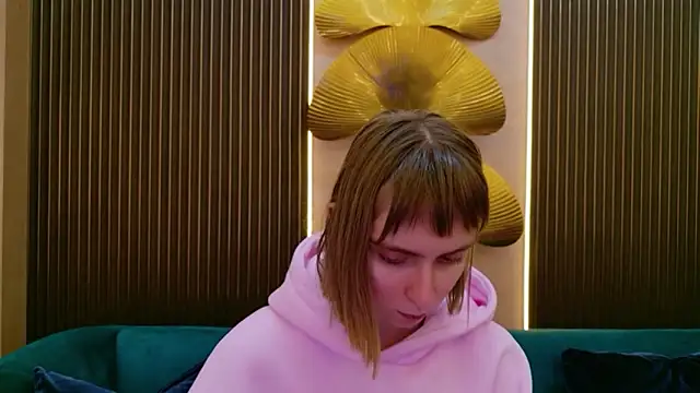 Beverly Gomes online show from February 6, 2026, 8:16 pm