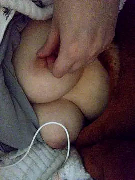 Snapshot of CHahed-5 chatting on January 19, 2026, 1:53 am CHahed-5 online show from January 19, 2026, 1:53 am