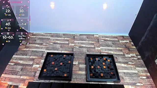 Snapshot of VelvetQueen_ chatting on October 26, 2025, 3:18 am VelvetQueen online show from October 26, 2025, 3:18 am