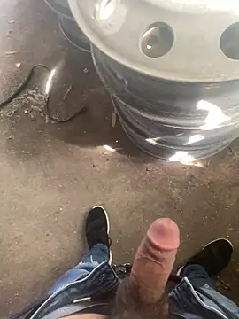 Snapshot of Chico031289 chatting on February 21, 2026, 5:59 pm Chico031289 online show from February 21, 2026, 5:59 pm