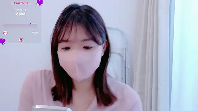 Snapshot of Mayu_o19o chatting on May 9, 2026, 1:20 am Mayu o19o online show from May 9, 2026, 1:20 am