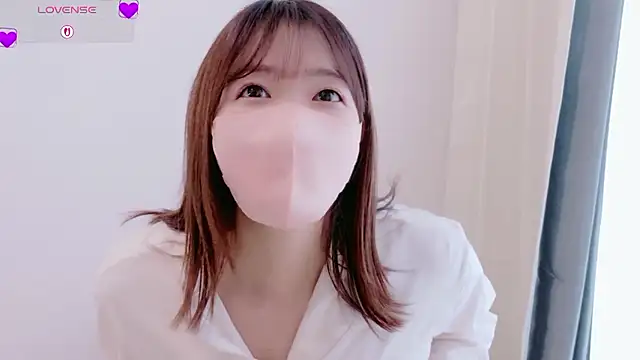 Snapshot of Mayu_o19o chatting on May 6, 2026, 1:20 am Mayu o19o online show from May 6, 2026, 1:20 am