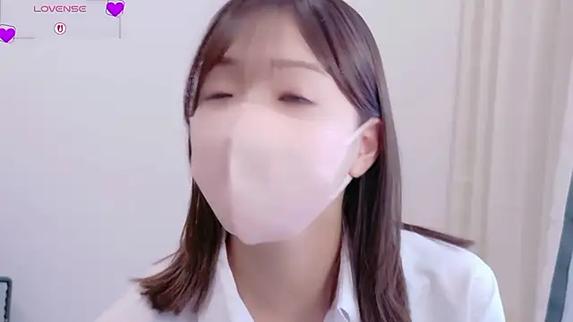 Snapshot of Mayu_o19o chatting on May 29, 2026, 1:11 am Mayu o19o online show from May 29, 2026, 1:11 am