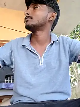 Snapshot of Bigsizemodda chatting on November 9, 2025, 10:19 am Bigsizemodda online show from November 9, 2025, 10:19 am