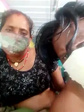 CUTE-004 online show from April 19, 2026, 8:26 am