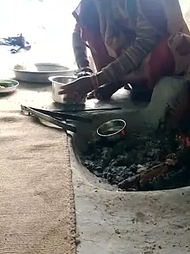 CUTE-004 online show from January 9, 2026, 5:47 am