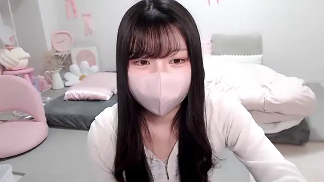 moka-neko online show from March 27, 2026, 2:51 pm