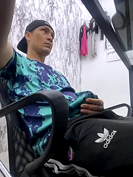 StevenHumps online show from September 27, 2025, 8:09 am