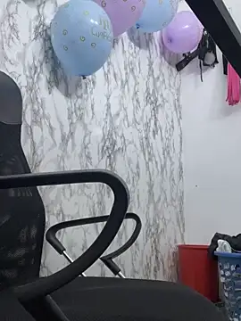 StevenHumps online show from October 5, 2025, 6:15 am