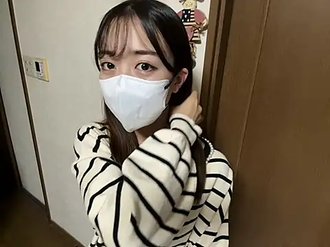 rafachama lvlv online show from December 1, 2025, 4:08 pm