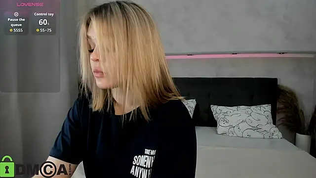 Snapshot of Jerry-Hall chatting on April 10, 2026, 1:23 am Jerry-Hall online show from April 10, 2026, 1:23 am