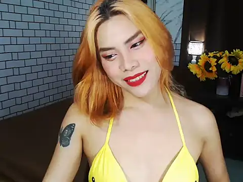 Snapshot of BigAssAlexa chatting on September 30, 2025, 12:38 am BigAssAlexa online show from September 30, 2025, 12:38 am