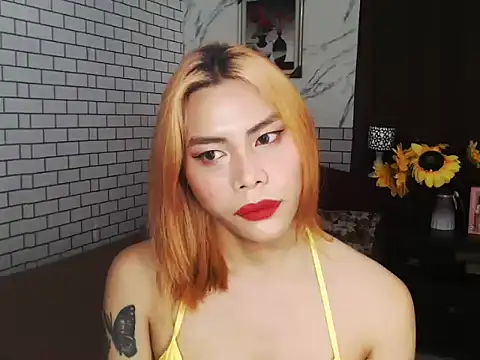 Snapshot of BigAssAlexa chatting on October 2, 2025, 6:55 pm BigAssAlexa online show from October 2, 2025, 6:55 pm