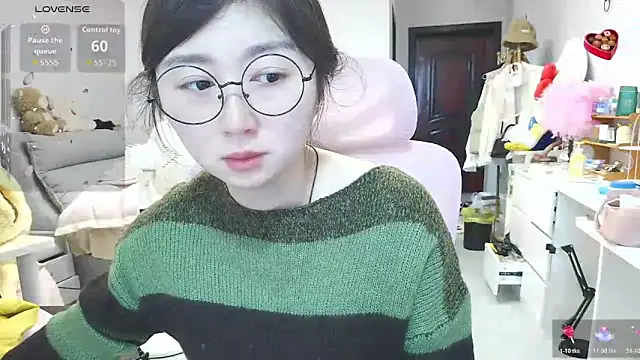 Diva VVN online show from February 26, 2026, 12:21 am