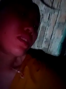Snapshot of siki-00 chatting on September 11, 2025, 12:05 pm siki-00 online show from September 11, 2025, 12:05 pm