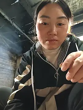 siki-00 online show from November 22, 2025, 4:55 am