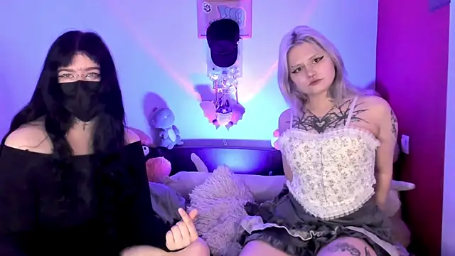 Snapshot of cigaretteduringsex chatting on September 25, 2025, 2:50 am cigaretteduringsex online show from September 25, 2025, 2:50 am