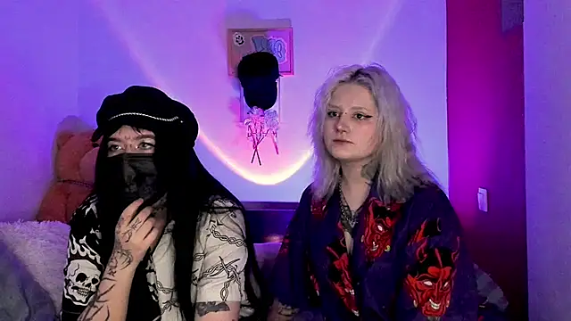 Snapshot of cigaretteduringsex chatting on September 19, 2025, 1:26 pm cigaretteduringsex online show from September 19, 2025, 1:26 pm