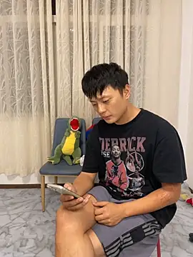 Acuteman online show from October 13, 2025, 4:41 pm