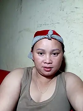 -Kitty-92 online show from November 16, 2025, 12:10 pm