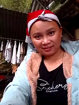 -Kitty-92 online show from October 25, 2025, 6:12 am