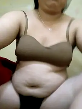 -Kitty-92 online show from September 29, 2025, 10:48 pm